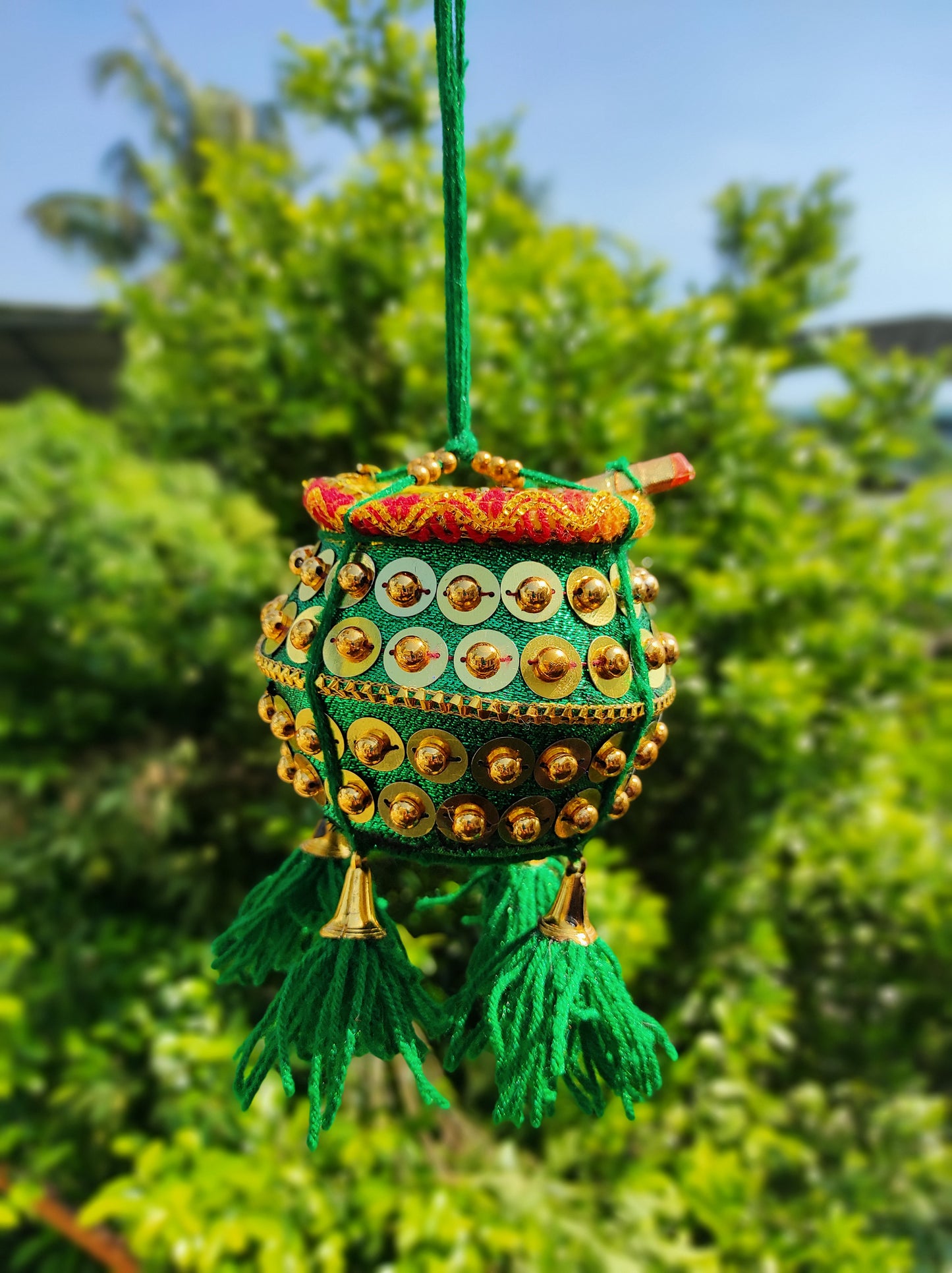 Miniature Uri Pot Car Hanging – Green Maakhan Matki with Flute
