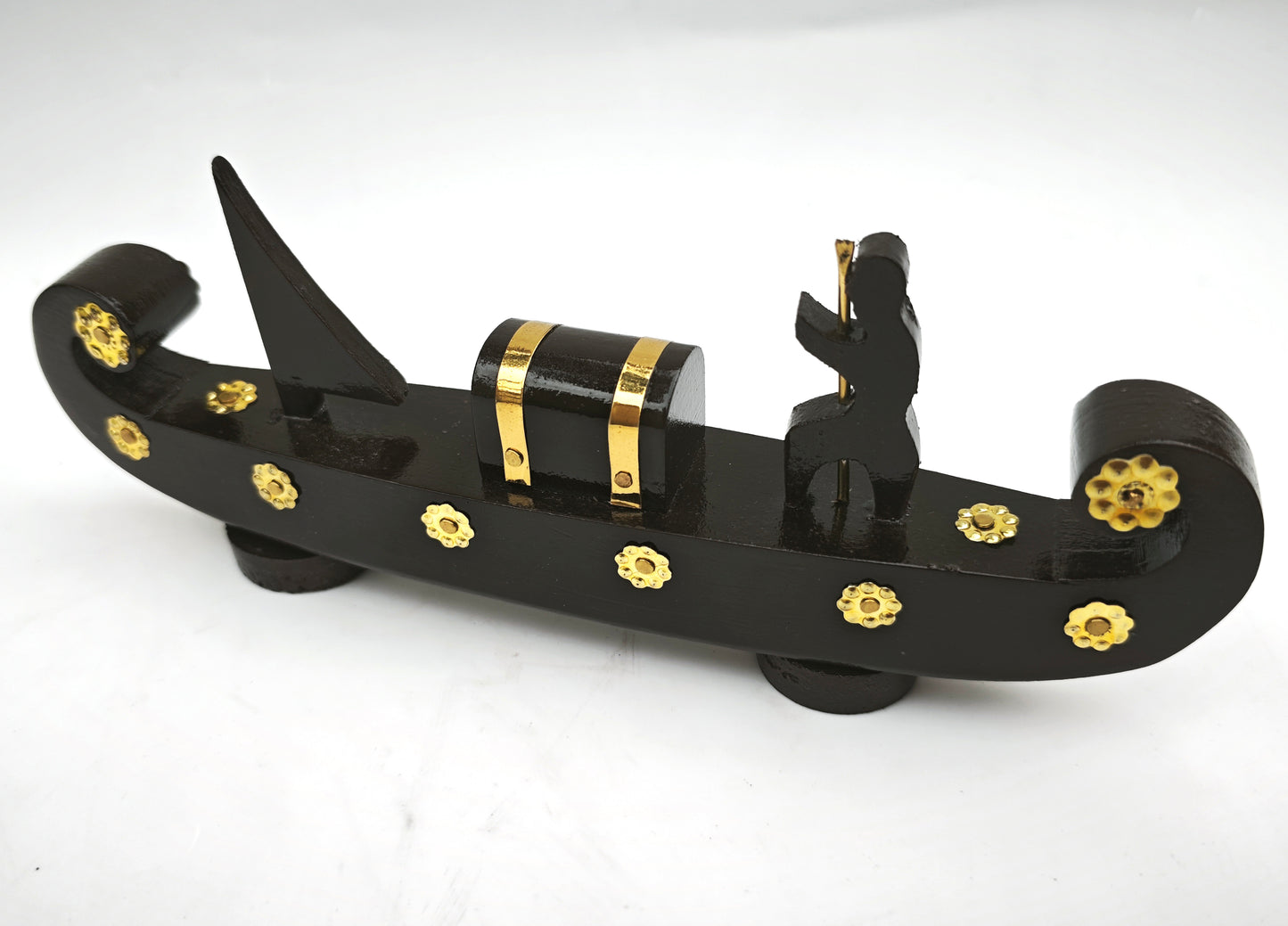 Handcrafted Kerala Wooden Cargo Boat Miniature – Odi Vallom with 1 Cargo Box & Rower | Made from Mahogany Wood