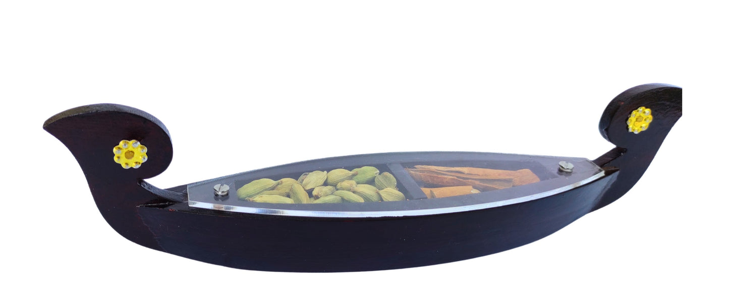 Miniature Kettuvallom Spice Boat – Traditional Kerala Masterpiece with 2 Real Spices Handcrafted Wooden Model | 25 cm Length | Ideal for Gifting