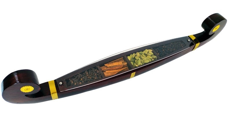Miniature Odi Vallom Spice Boat with 4 Authentic Spices – Handcrafted Kerala Decor and Gift
