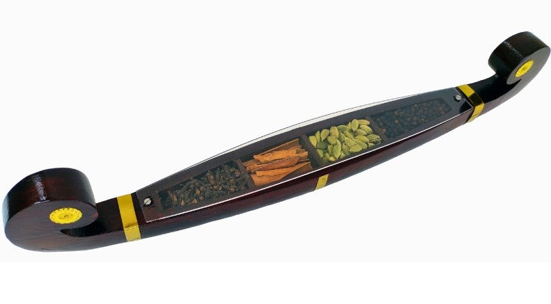 Miniature Odi Vallom Spice Boat with 4 Authentic Spices – Handcrafted Kerala Decor and Gift