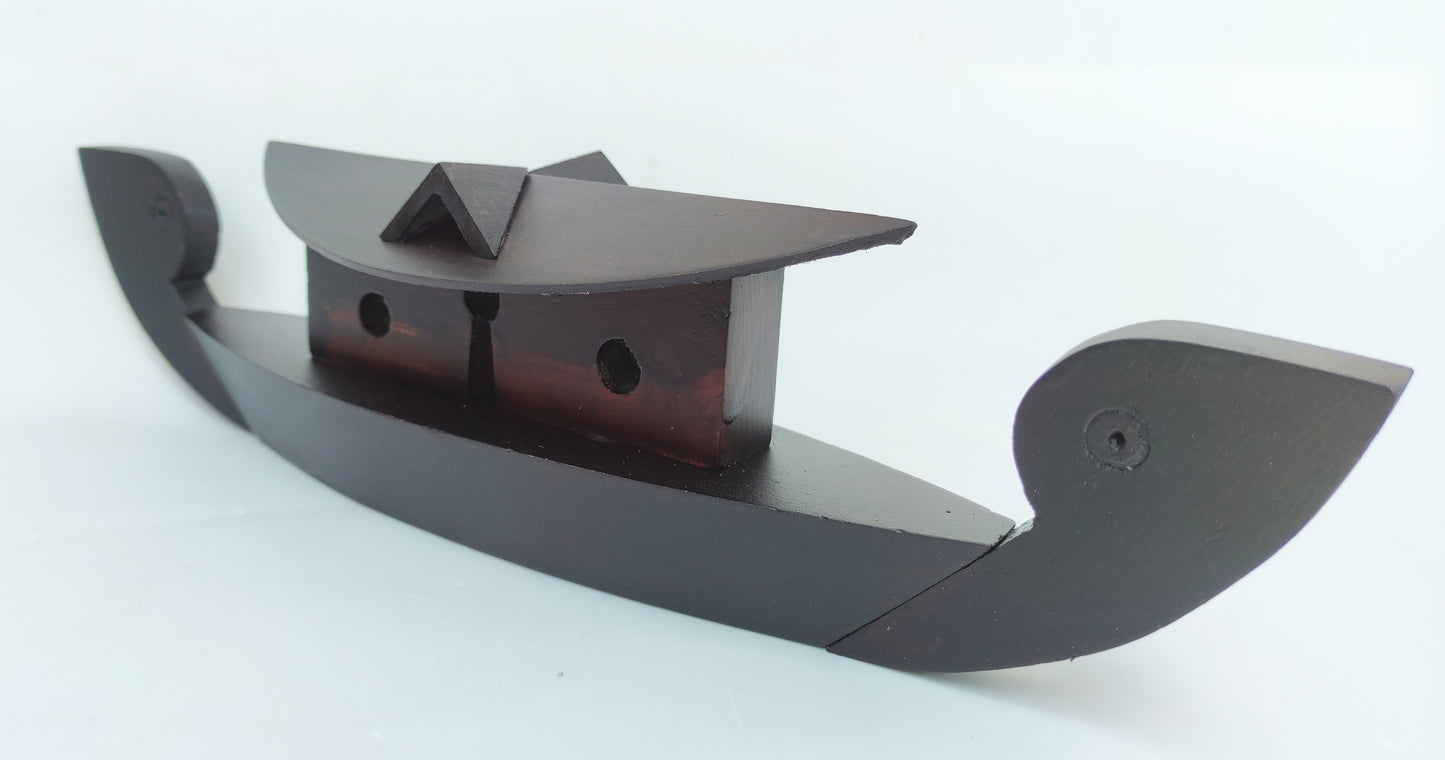 Miniature Traditional Kerala Wooden Houseboat – 37 cm | Handcrafted Home Décor & Gift Item