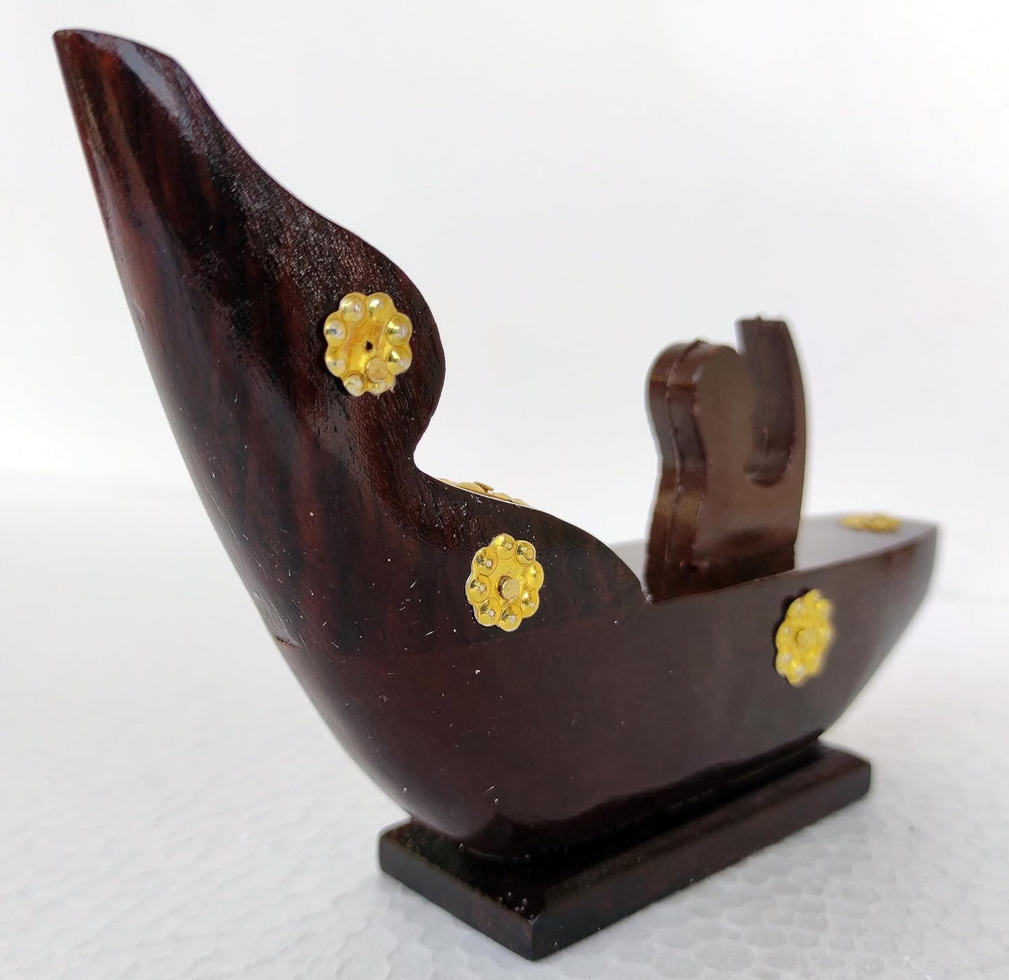 Chundan Vallom Miniature with 1 Rower – Traditional Kerala Snake Boat in Rosewood (7.6 Inches)
