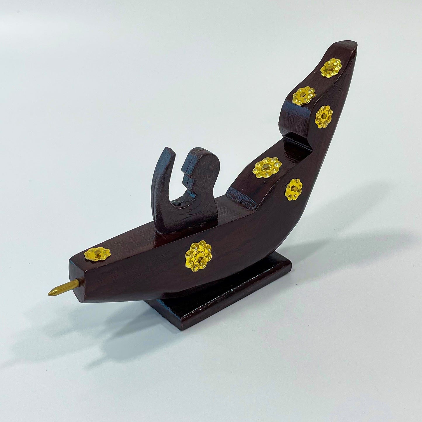 Chundan Vallom Miniature with 1 Rower – Traditional Kerala Snake Boat in Rosewood (7.6 Inches)