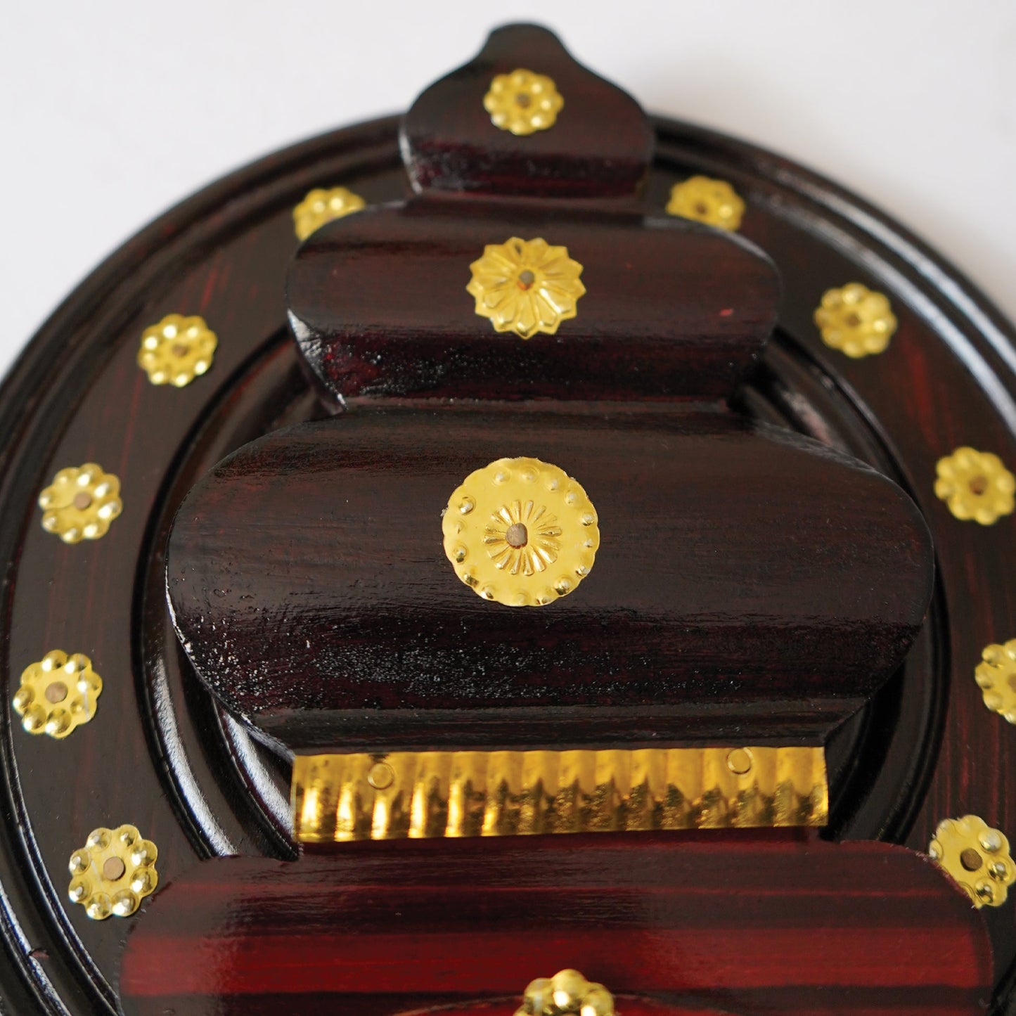 8-Inch Handcrafted Rosewood Kathakali Head – Traditional Kerala Wall Décor