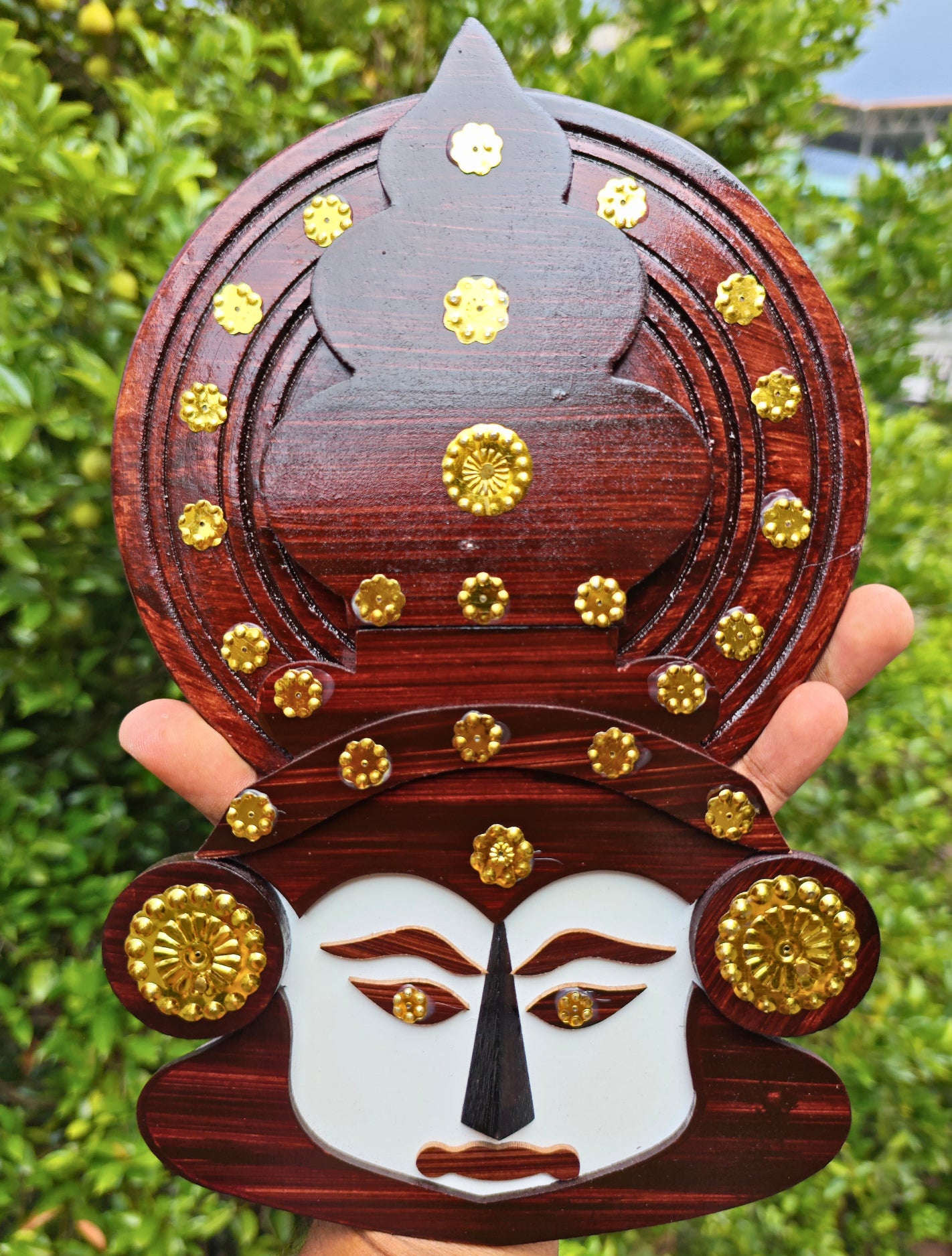 Wooden Kathakali Head – 10 x 6.5 Inches | Wall Hanging for Home Decor & Gifting