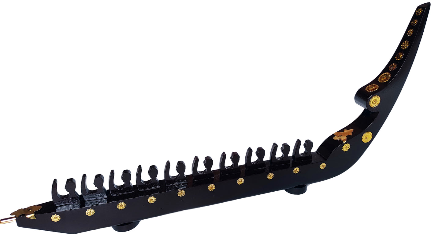 Traditional Kerala Chundan Vallam Miniature – 10 Rowers | Handcrafted Snake Boat Model in Mahogany with Brass Detailing