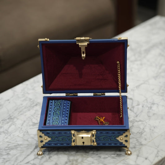 Blue Nettoor Petti with Mural Painting & Brass Accents – 10×7 Inches .Kerala Traditional Handcrafted Jewel Box | Heritage Décor & Elegant Gifting Piece
