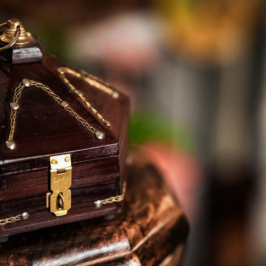 Heritage Rosewood Hexagon Jewel Box – Medium (Kerala-Inspired)