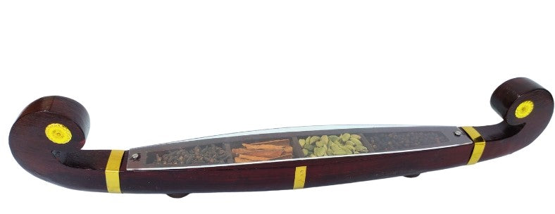 Miniature Odi Vallom Spice Boat – Traditional Kerala Craft for Décor and Gifting with 4 spices