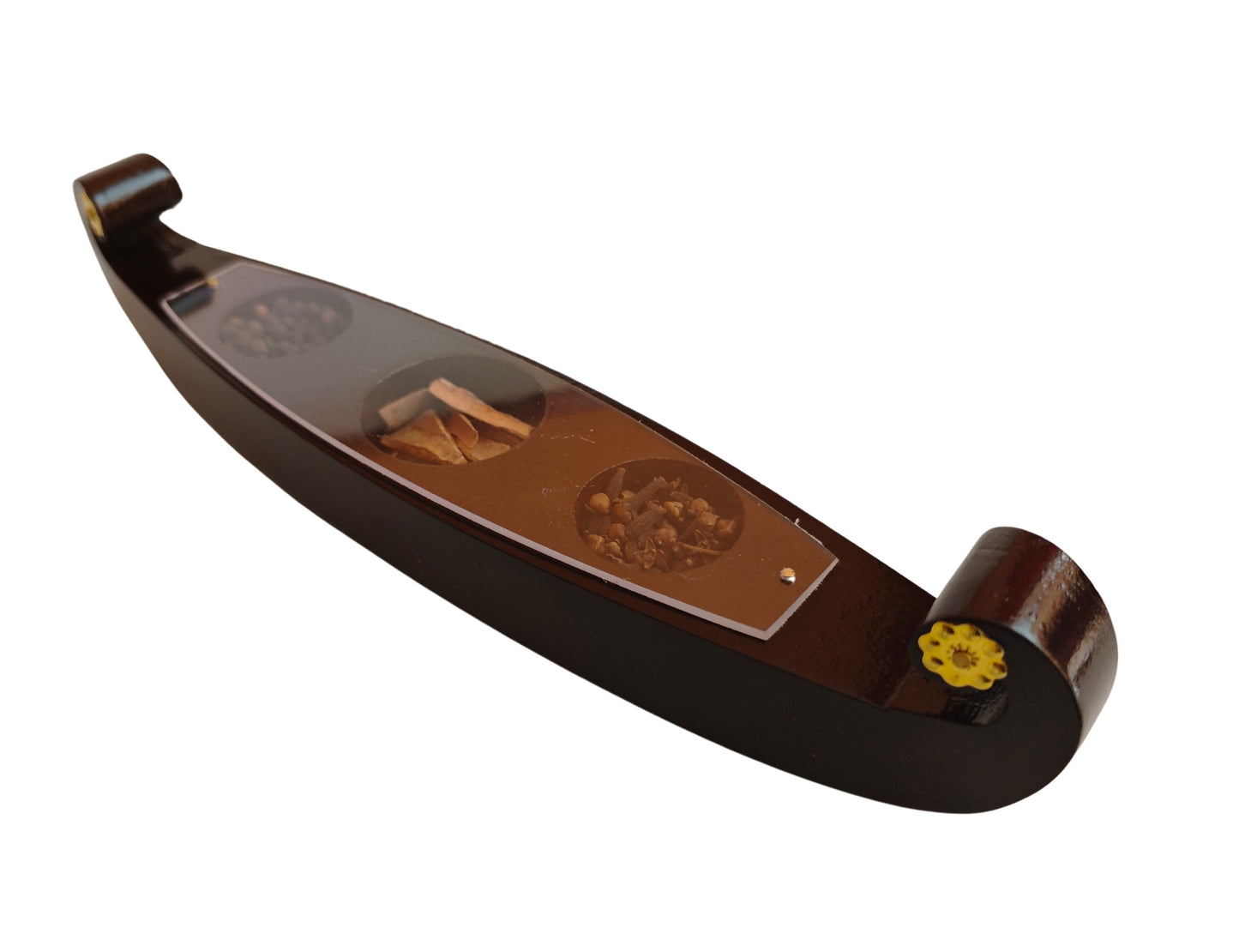 Miniature Cargo boat Spice Boat with three spices 9 inches &nbsp;– Traditional Kerala Craft for Décor and Gifting